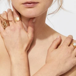 Bague Totem Ovo grand modèle - Nacre blanche