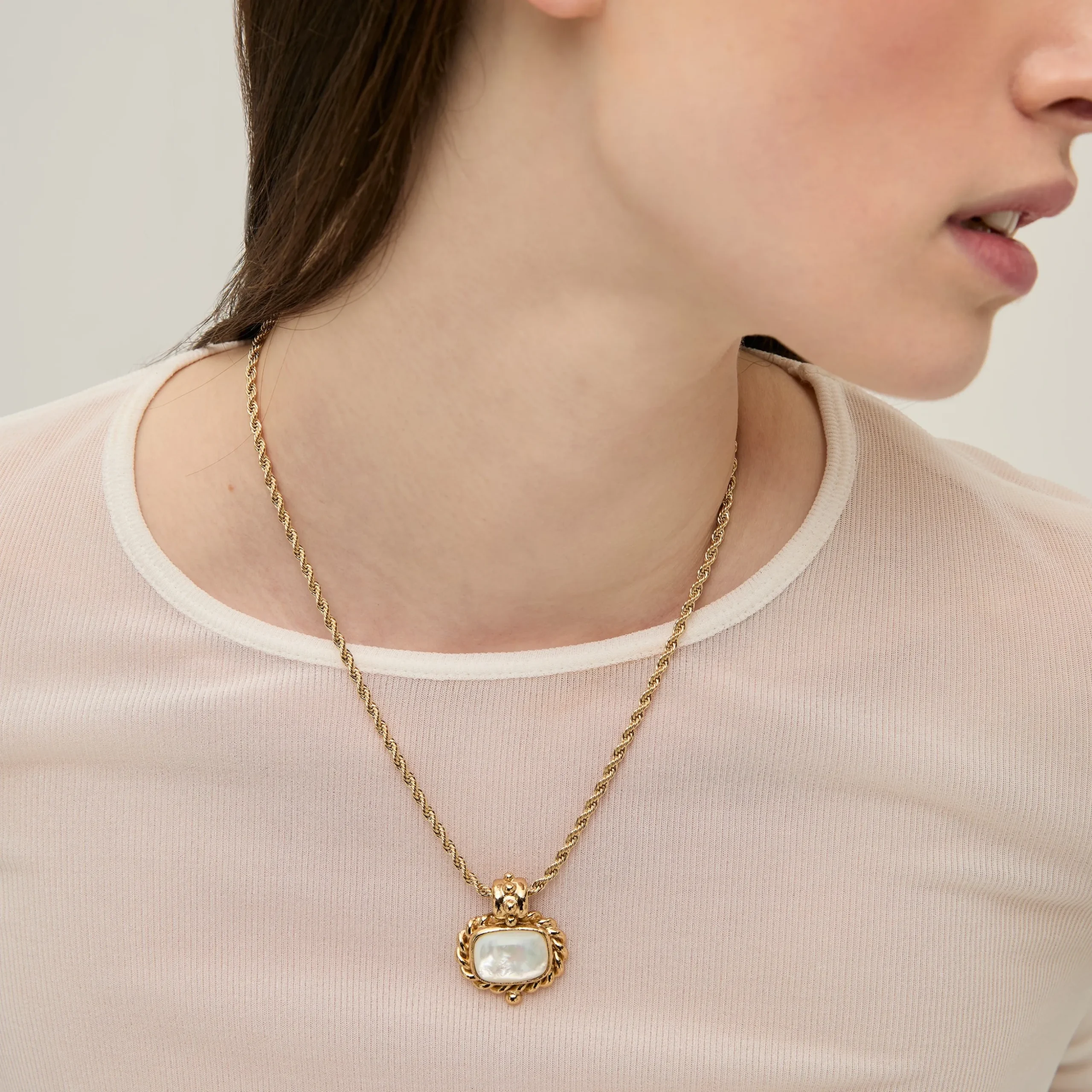 Collier Amarante - Nacre Blanche
