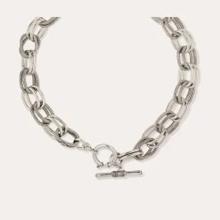 Collier Bell